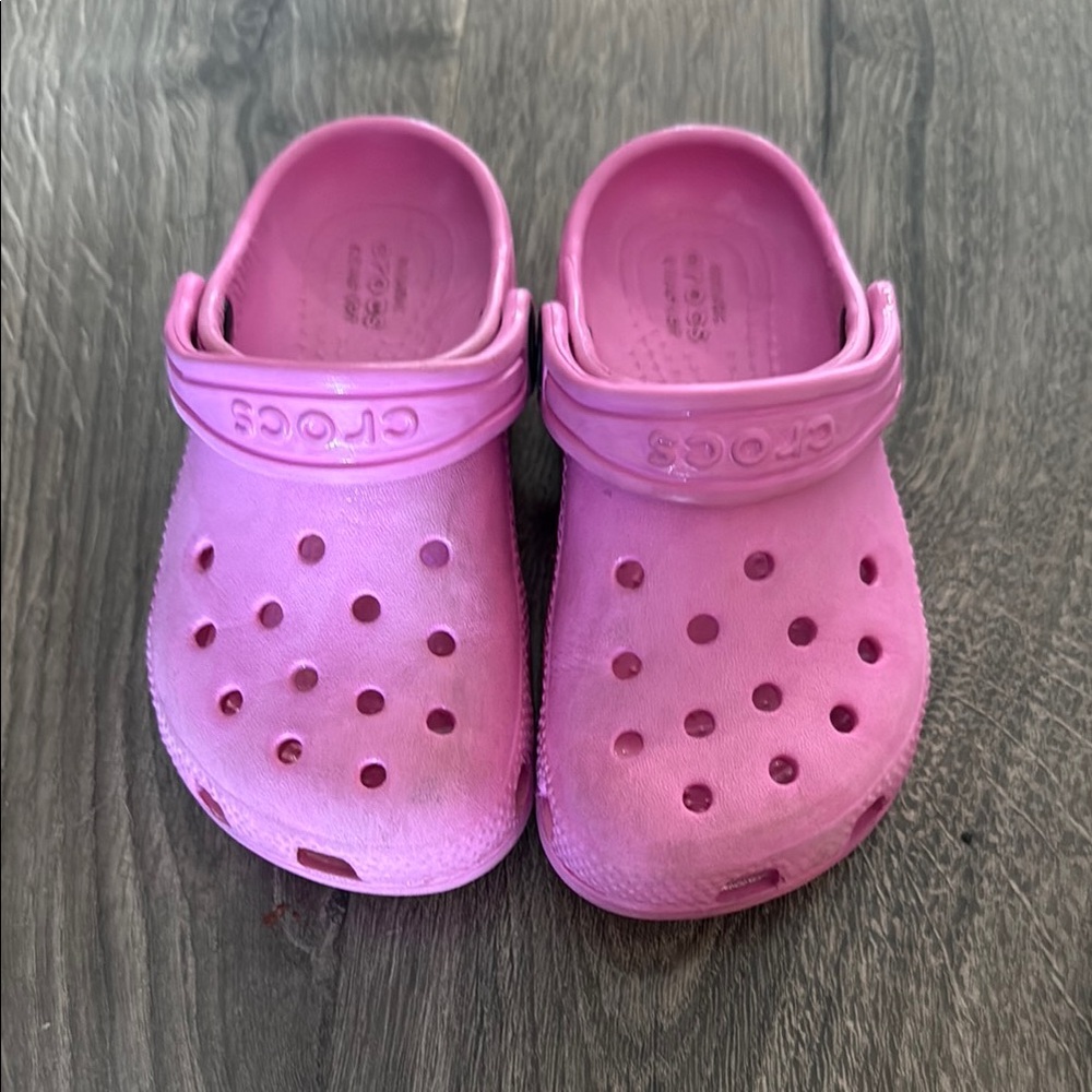 Kids’ Classic Pink Crocs Girl Size 9